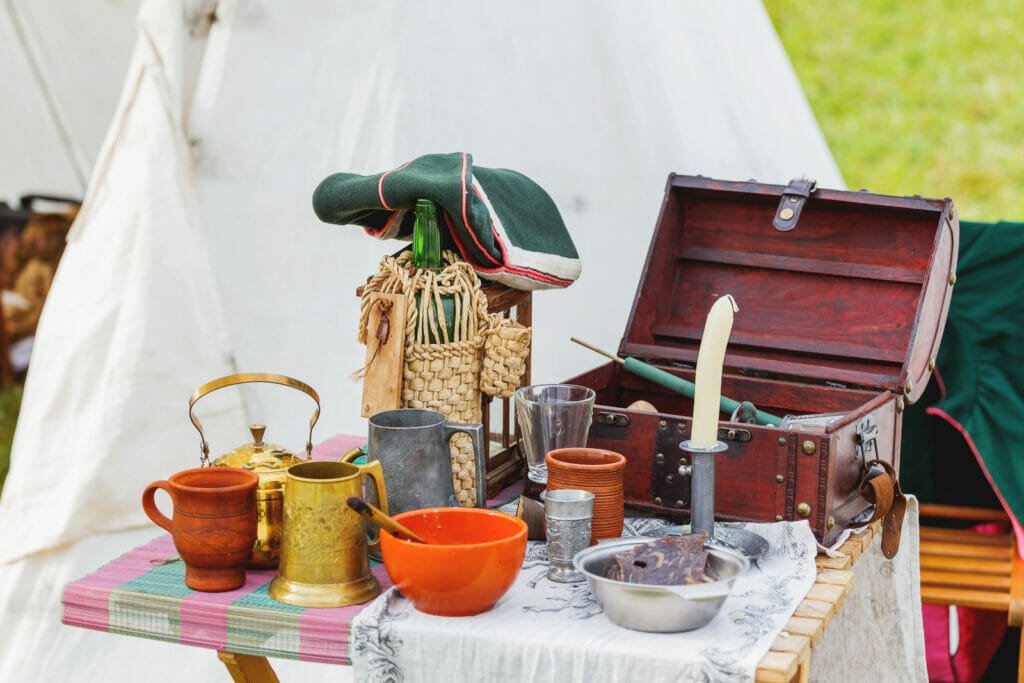 how to build a camp kitchen box